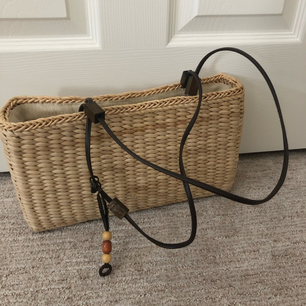 fake wicker purse